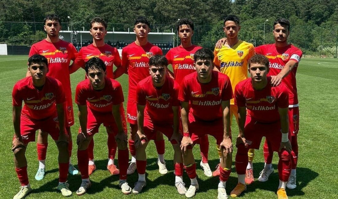 U19 Gelişim Ligi 38. hafta maçında Beşiktaş ile Kayserispor karşılaştı.