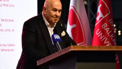 ÜSKÜP (AA) – Kuzey Makedonya’nın başkenti Üsküp’teki Uluslararası Balkan Üniversitesinde