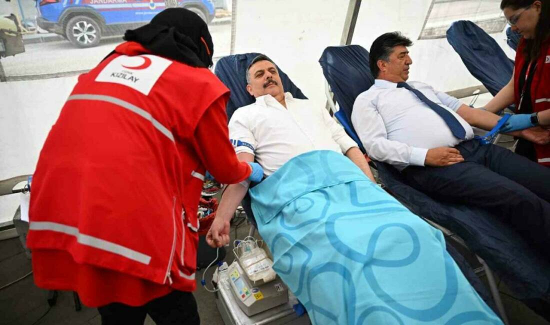 Erzurum Valisi Mustafa Çiftçi, “Birbirimize Candan Bağlıyız Pasinler” kan bağışı
