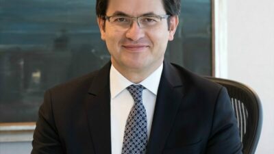 - Yapı Kredi Yatırım Genel Müdürü Yılmaz Arısoy:
- "Kazandığımız ödüllerden