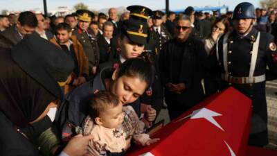 Bursa Adliyesi duruşma salonunda uğradığı silahlı saldırı sonucu şehit olan