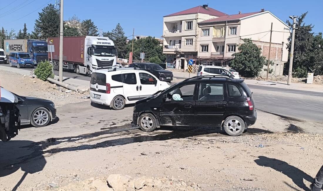- Kaza anı bir iş yerinin güvenlik kamarasınca kaydedildi