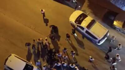 Adıyaman’ın Kahta ilçesinde iki grup arasında çıkan taşlı, demirli ve