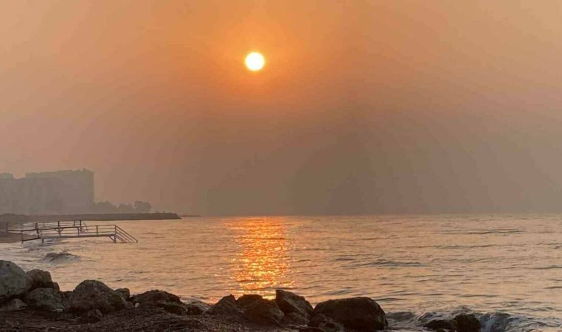 Mersin’de sabahın ilk saatleriyle birlikte gün doğumu manzarası ve güneşin