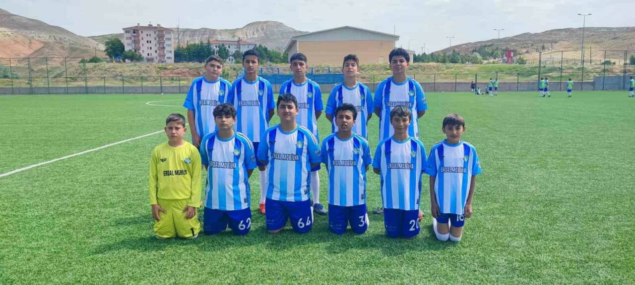 Akkışla ilçesinde çocukların sportif yeteneklerini geliştirmek ve sosyal hayatlarını renklendirmek