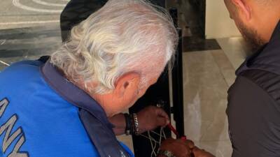 ANTALYA (AA) – Antalya’nın Alanya ilçesinde ruhsatsız çalıştırıldığı belirtilen otelin