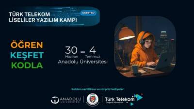 Anadolu Üniversitesi yaz tatilini verimli geçirmek isteyen lise öğrencileri için