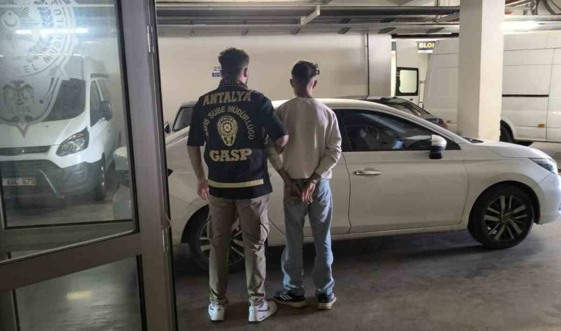 Antalya’da son bir haftada yürütülen asayiş uygulamalarında, aralarında cinayet, yaralama