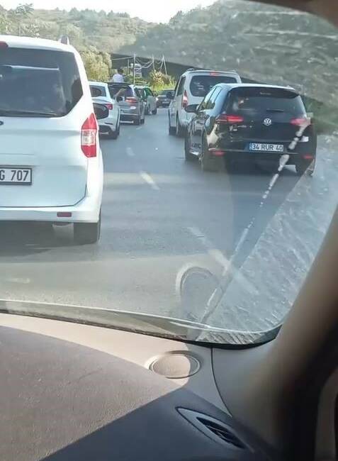 Arnavutköy’de düğün konvoyu yapan onlarca araç, Boğazköy ile Bolluca Mahalleleri