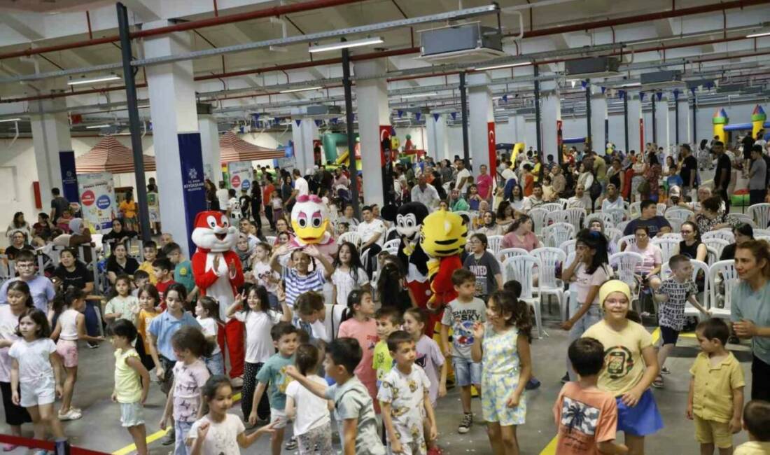 Aydın Büyükşehir Belediyesi tarafından düzenlenen Karne Şenliği, üç gün boyunca