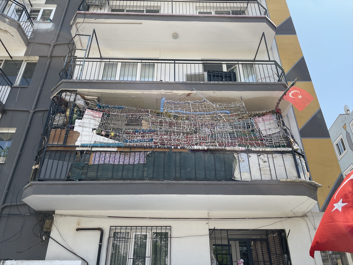 AYDIN (AA) – Aydın’ın Efeler ilçesinde temizlenen bir evden 4