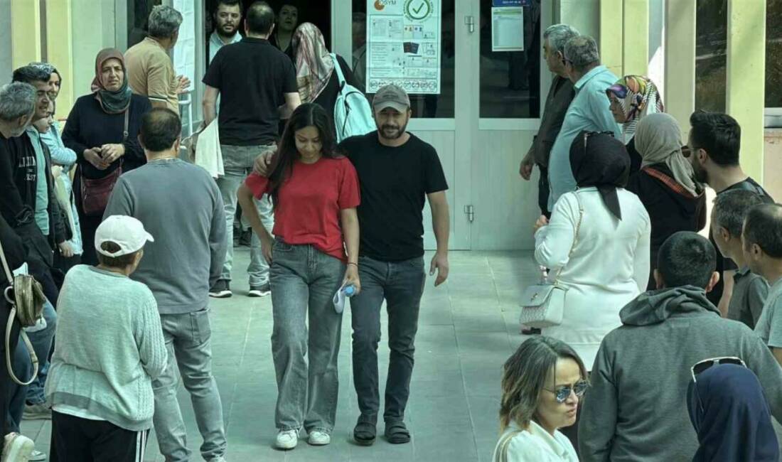 Sivas’ta YKS’nin ikinci oturumu olan AYT sınavı başladı. Sınavın yapılacağı