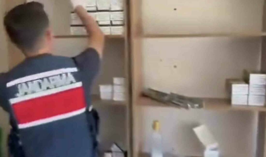 Kırklareli’nin Babaeski ilçesinde jandarma ekipleri tarafından düzenlenen kaçakçılık operasyonunda 2