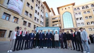 ANKARA (AA) – Enerji ve Tabii Kaynaklar Bakanı Alparslan Bayraktar,