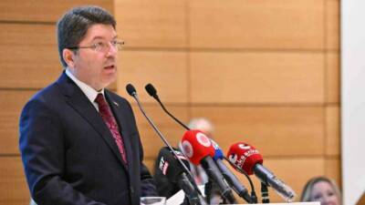 Türkiye Noterler Birliğinin 54. Olağan Kongresi’nde konuşan Adalet Bakanı Yılmaz