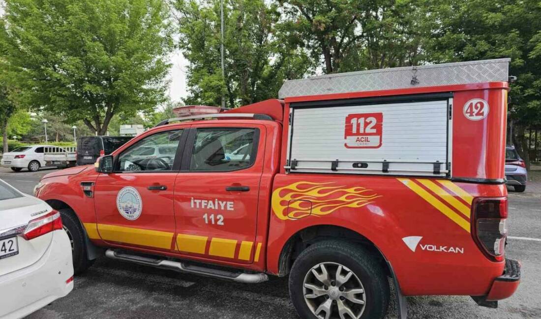 Kayseri’nin Kocasinan ilçesinde evinin balkonunda düşen yaşlı adam için ekipler