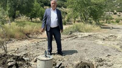 DENİZLİ (İHA) – Denizli’nin Beyağaç Belediye Başkanı Sezayi Pütün, çiftçiye