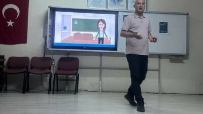 Sarıgöl İlçe Milli Eğitim Müdürlüğü tarafından öğretmenlere yönelik düzenlenen “İlkokullarda