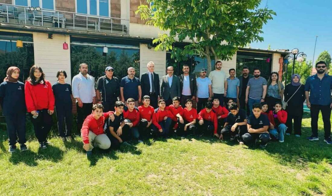 Gençlik ve Spor Bakanlığı’nın yürüttüğü “Biz Bir Takımız” projesi çerçevesinde