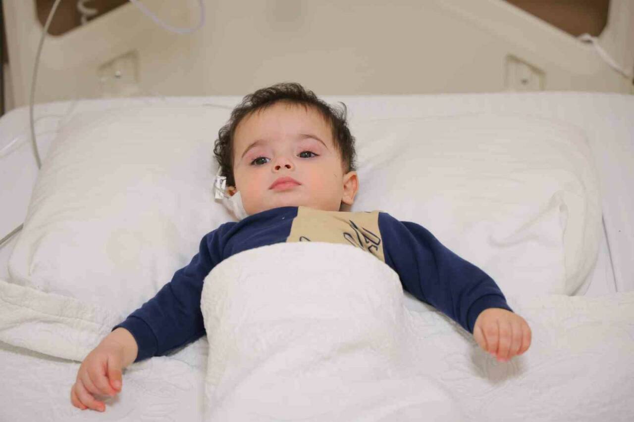 Kahramanmaraş’ta boğazına havuç kaçan 6 aylık bebek, ailesi tarafından hızla