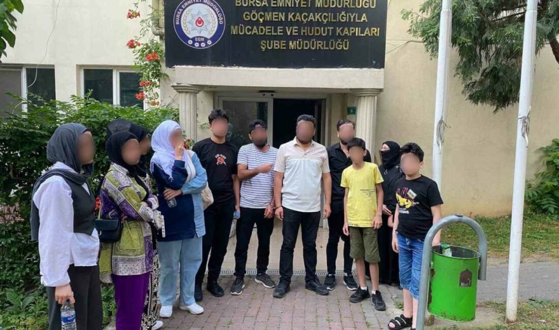 Bursa’da göçmen kaçakçılığına yönelik düzenlenen operasyonda, yasa dışı yollarla ülkeye