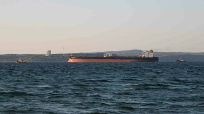 Çanakkale Boğazı’nda makine arızası yapan Marshall Adaları bayraklı tanker gemisi,