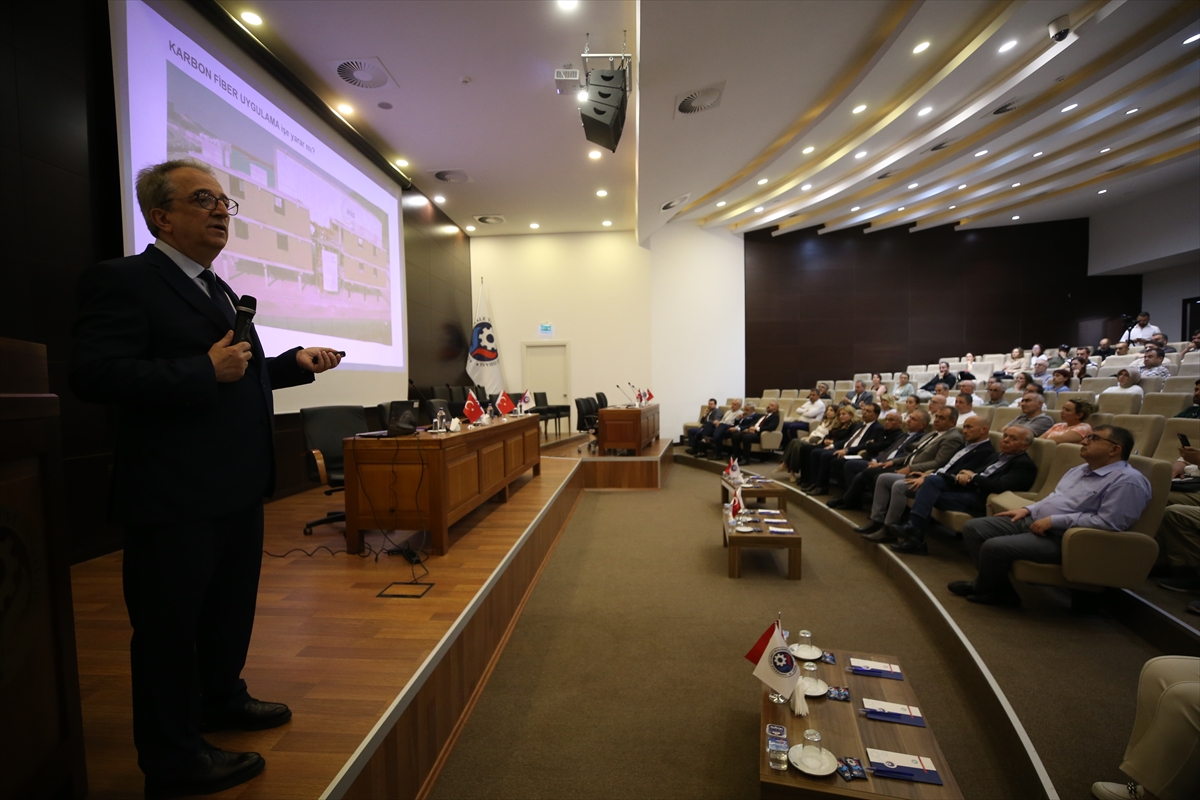 - Deprem Güçlendirme Derneği Kurucu Başkanı Sinan Türkkan:
- "Kentsel dönüşüm