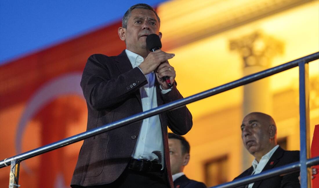 - "CHP'nin iktidarında hızla AB'ye tam üye olacağız. Hem yasaksız