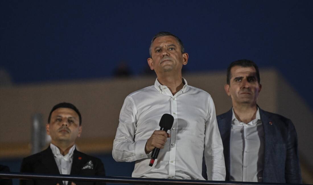 - "Bir bakın şu meydana, psikolojik üstünlük kimde? Çoğunluk enerjisi