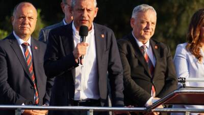 - "Türkiye'de onun kalesi, bunun kalesi siyaseti son bulmuştur. Yozgat