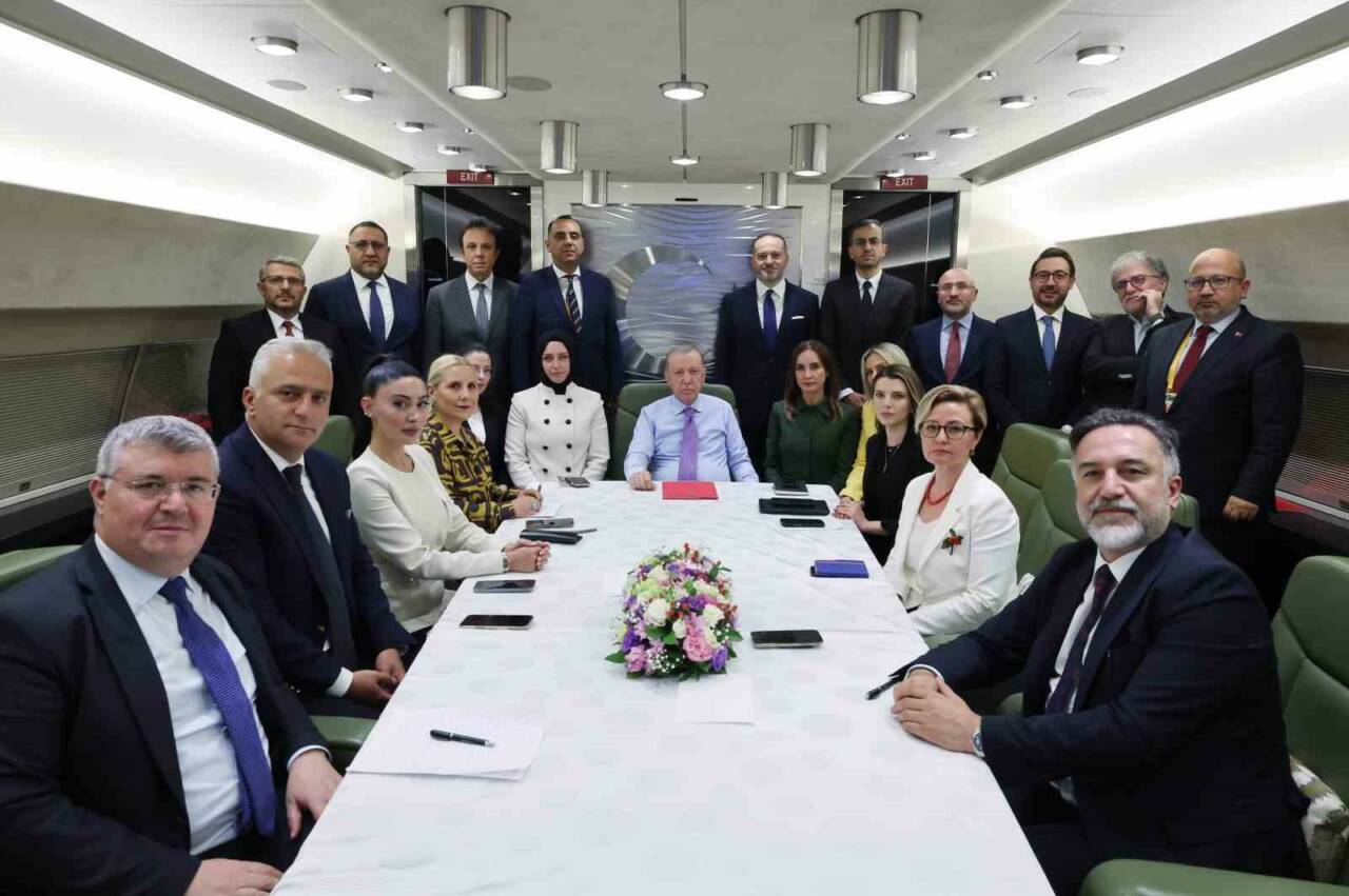 Cumhurbaşkanı Recep Tayyip Erdoğan, “Biz F-35’lerden de vazgeçmiş değiliz. Projeye