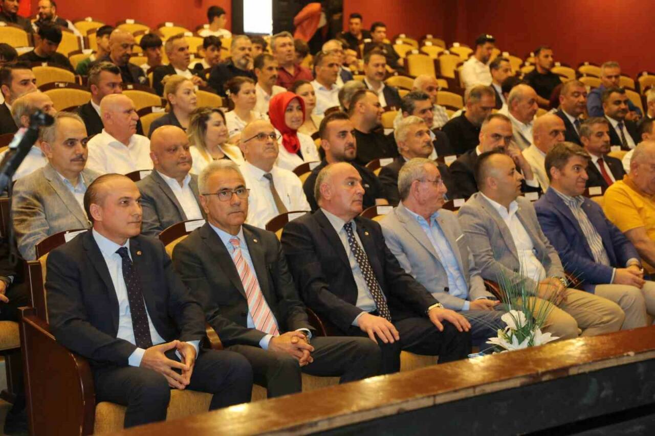 Cumhuriyetin temellerinin atıldığı şehirler Amasya’da buluştu. Samsun, Erzurum, Sivas ve