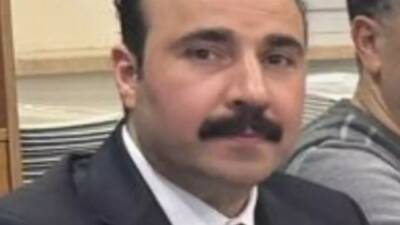 Mardin’in Artuklu ilçesinde konakladığı otel odasında başından silahla vurulmuş halde