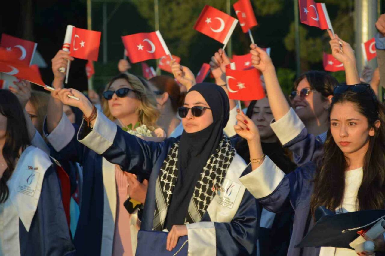 Manisa Celal Bayar Üniversitesi (MCBÜ) Demirci Eğitim Fakültesi ve Meslek