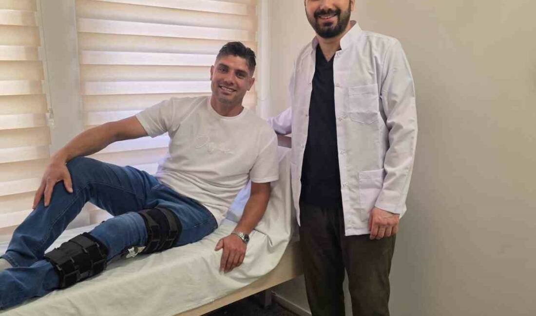 Afyonkarahisar Sandıklı Devlet Hastanesi’nde gerçekleştirilen ön çapraz bağ ameliyatı, uygulanan