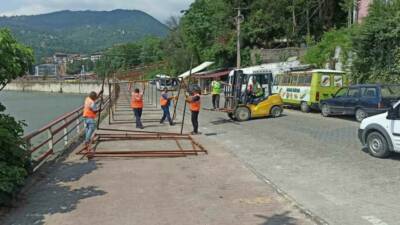 Devrek’te yaz sezonu alışveriş stantları kurulmaya başlandı. Zonguldak’ın Devrek ilçesinde