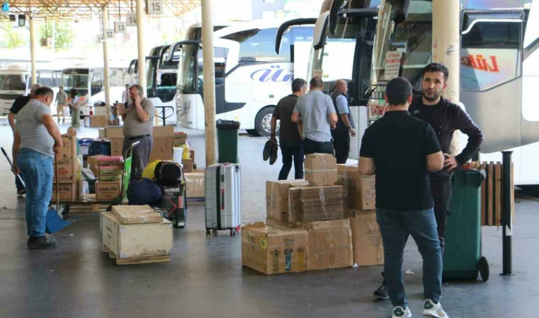 Diyarbakır otogarında haziran ayında yapılacak olan YKS sınavı ve bayram