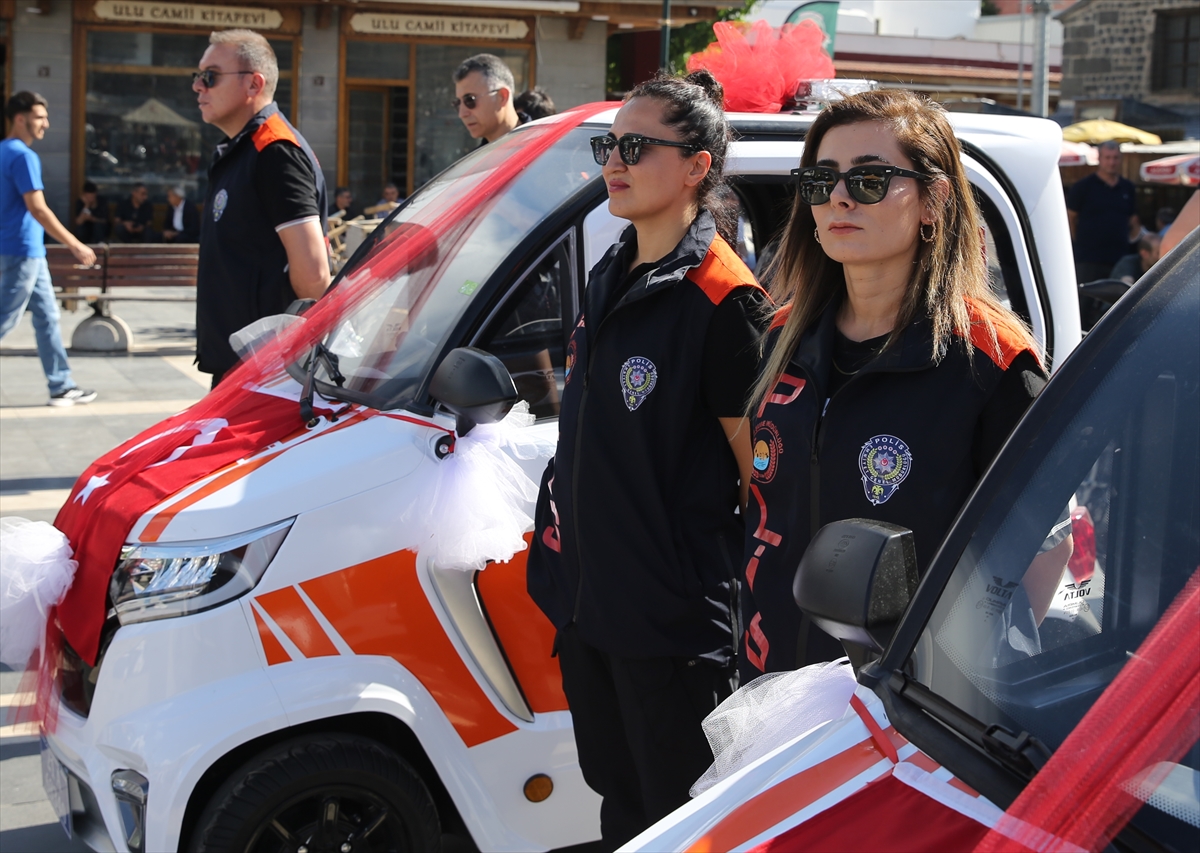 DİYARBAKIR (AA) – Diyarbakır’da, yerli ve yabancı turistlerin güvenliğini sağlamak