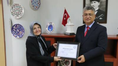 Kütahya Güzel Sanatlar Meslek Yüksek Okulu Grafik Tasarımı Programı’ndan mezun