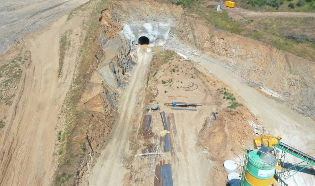 - Edirne'de 56 bin 500 dekar araziyi sulayacak barajın gövde