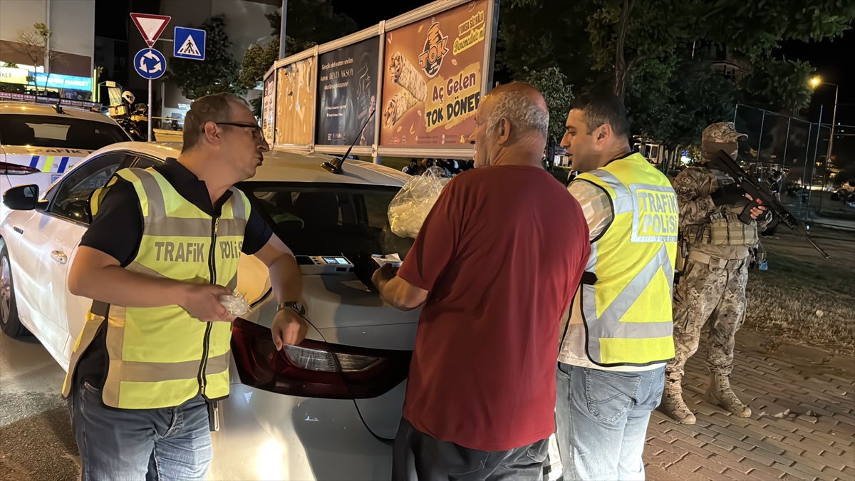 EDİRNE (AA) – Edirne Emniyet Müdürlüğü ekipleri Kurban Bayramı öncesinde