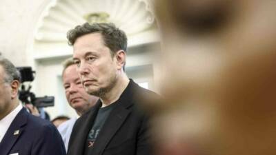 ABD’li iş insanı Elon Musk, ABD Başkanı Donald Trump’ın vergi