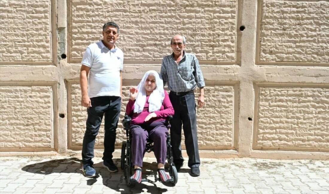 Isparta’da Akkent Mahallesi’nde yaşayan yürüme engelli vatandaş, ‘Vatandaş Soruyor, Başkan