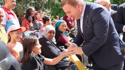 - Vali Hamza Aydoğdu:
- "Unutmayalım ki engelli kardeşimize sunulan bir