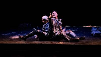 SAMSUN (AA) – İzmir Devlet Tiyatrosunun sahneye koyduğu “Fareler ve