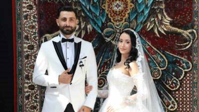 MARİFEST25 etkinliğinde düğün fotoğraf çekimleri için Kocaeli Kongre Merkezi’ni ziyaret