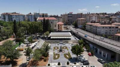 Gaziantep Büyükşehir Belediyesi tarafından hizmete sunulan Emekliler Lokali, açıldığı ilk