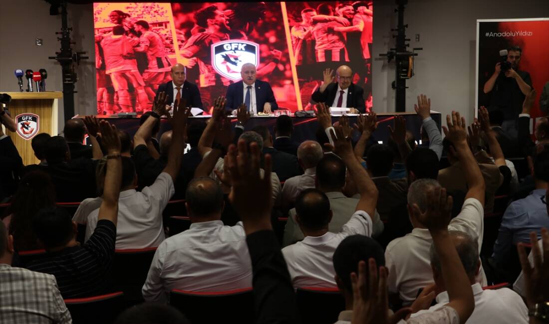 - Yılmaz: "1-2 hafta içerisinde yeni teknik direktörümüzü belirleyeceğiz"