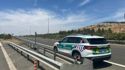 Gaziantep’te otoyolda hız sınırlarını aştığı tespit edilen 364 araç plakasına