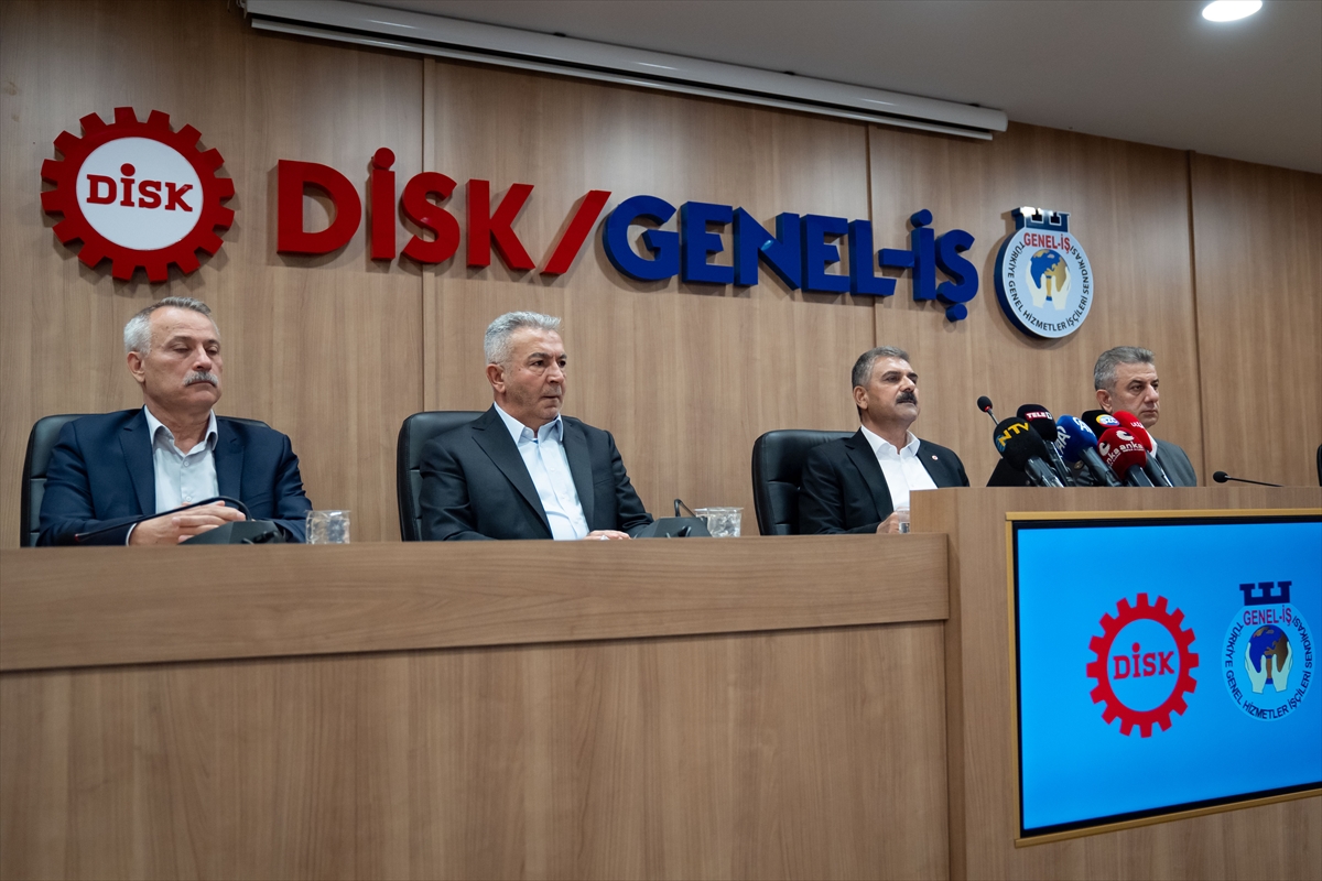 - "Sayın Cemil Tugay'ı, İzmir'in emeğini, alın terini, geçmişte birlikte